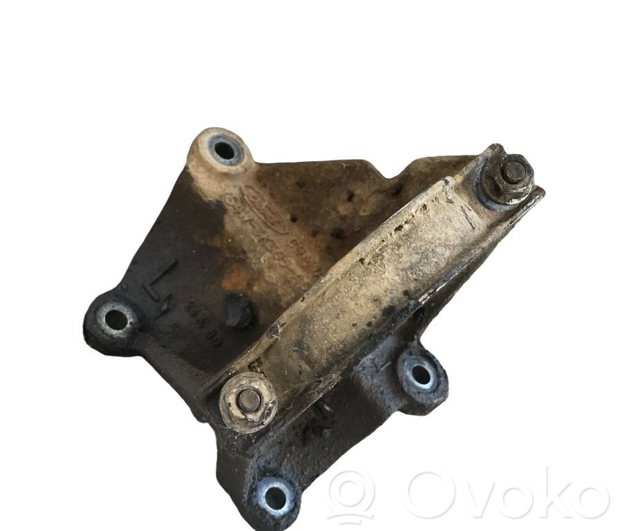 Ford Focus Driveshaft support bearing bracket 