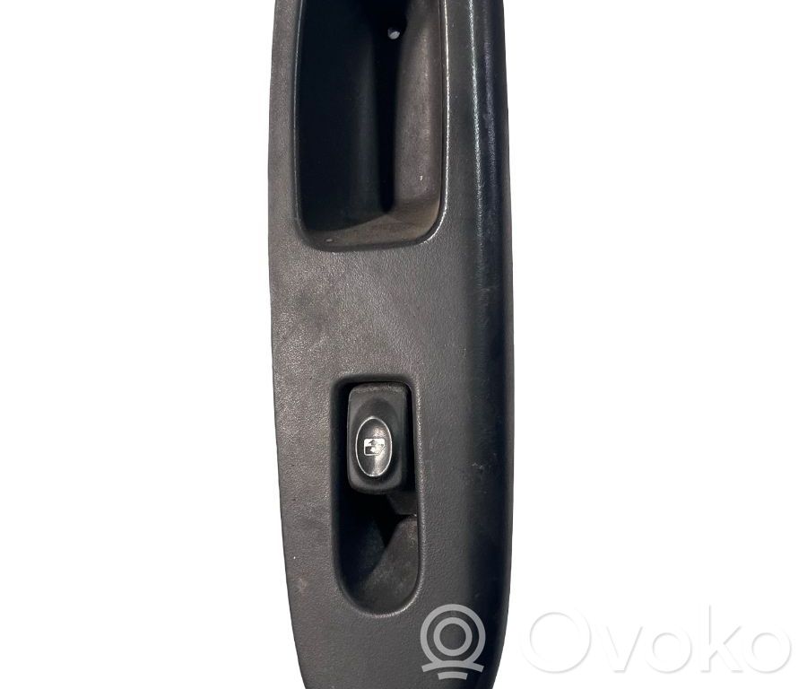 Renault Symbol II Interruptor del elevalunas eléctrico 