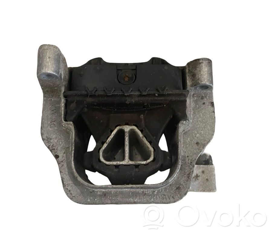 Engine mount bracket   6C0199262E