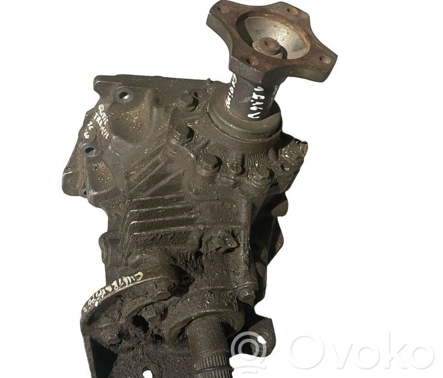 Verteilergetriebe   8200988057,8200988056