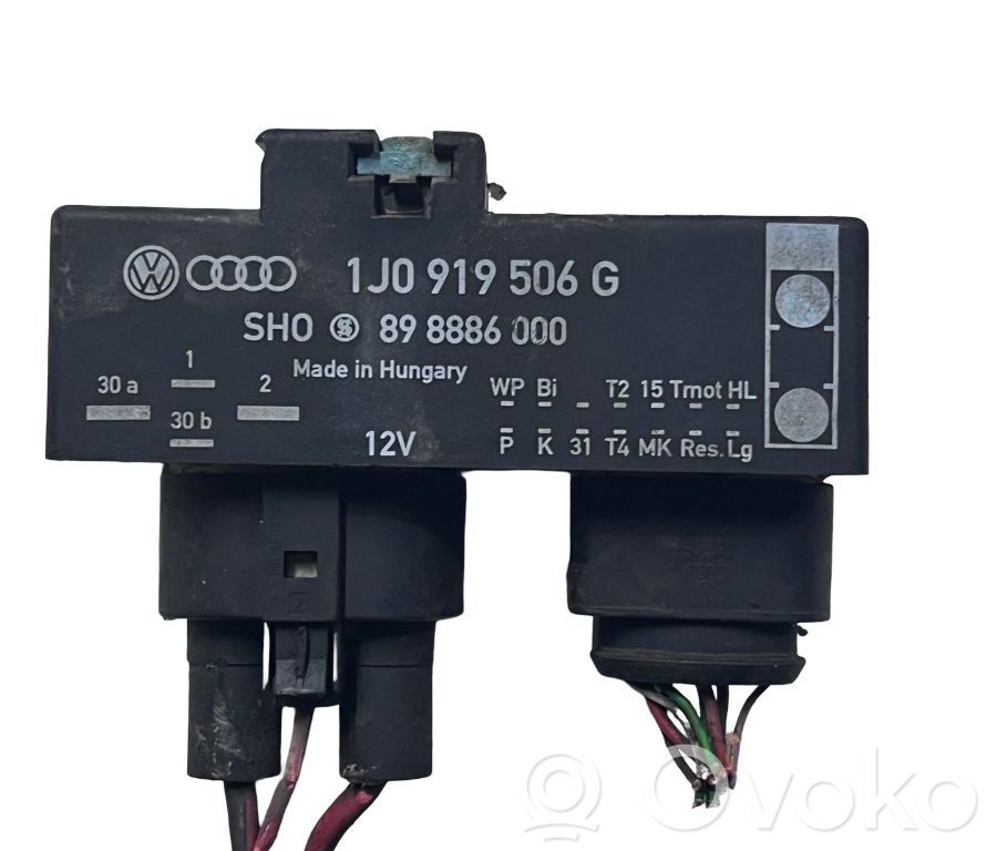 Volkswagen Golf IV Relais de ventilateur de liquide de refroidissement 