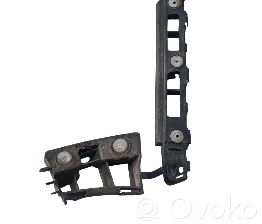 Rear bumper mounting bracket   13268253