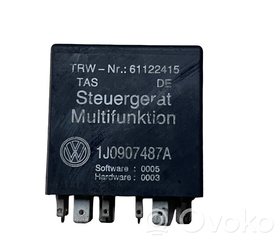 Volkswagen PASSAT B3 Hehkutulpan esikuumennuksen rele 