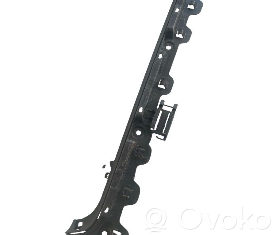 Rear bumper mounting bracket   7128247