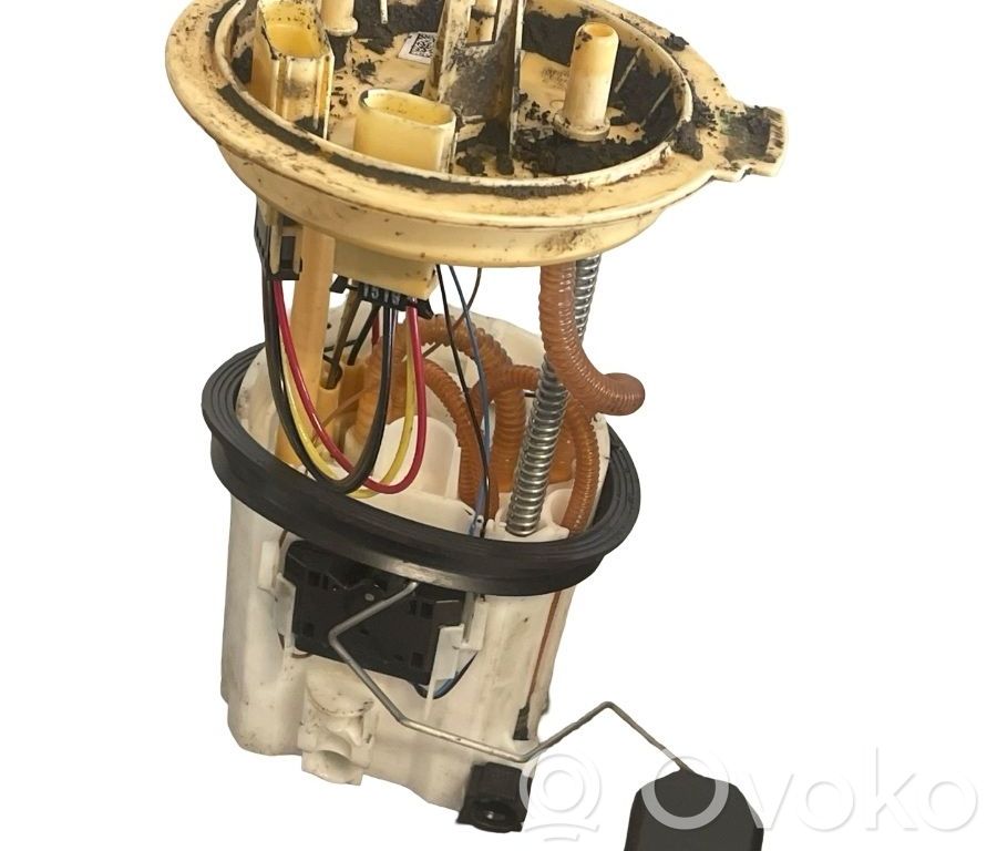Bomba interna de combustible   5QF919088A