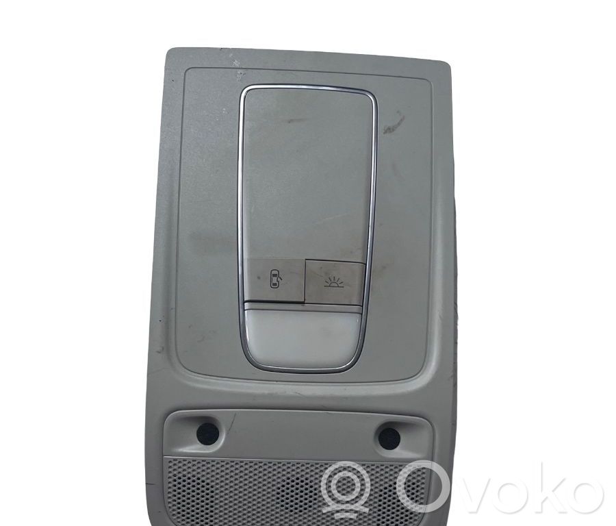 Etuistuimen valo   8V0951177