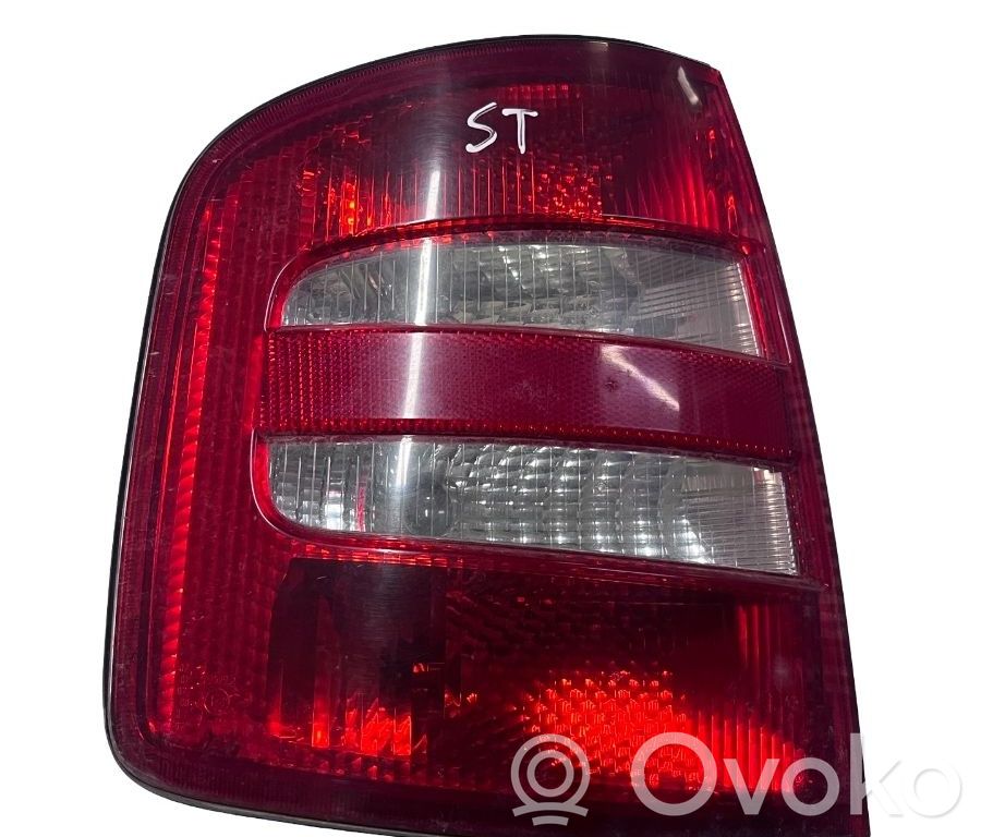 Skoda Fabia Mk1 (6Y) Lampă spate în caroserie 