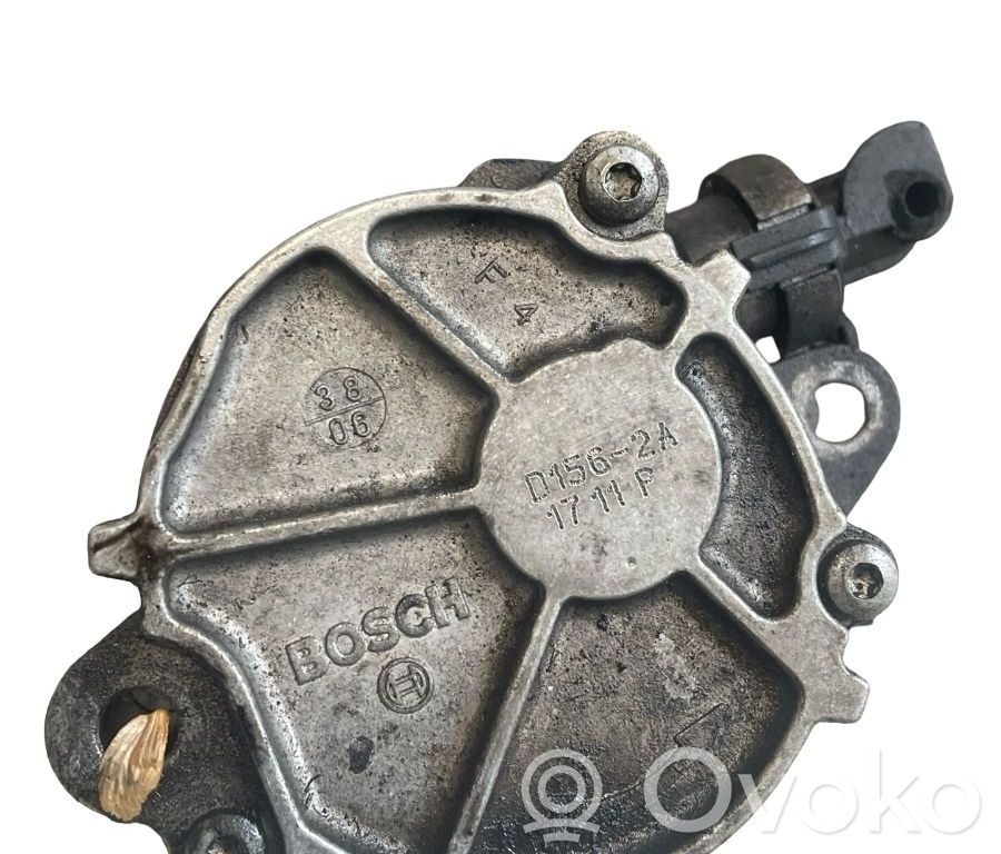 Vakuumo pompa   D1562A