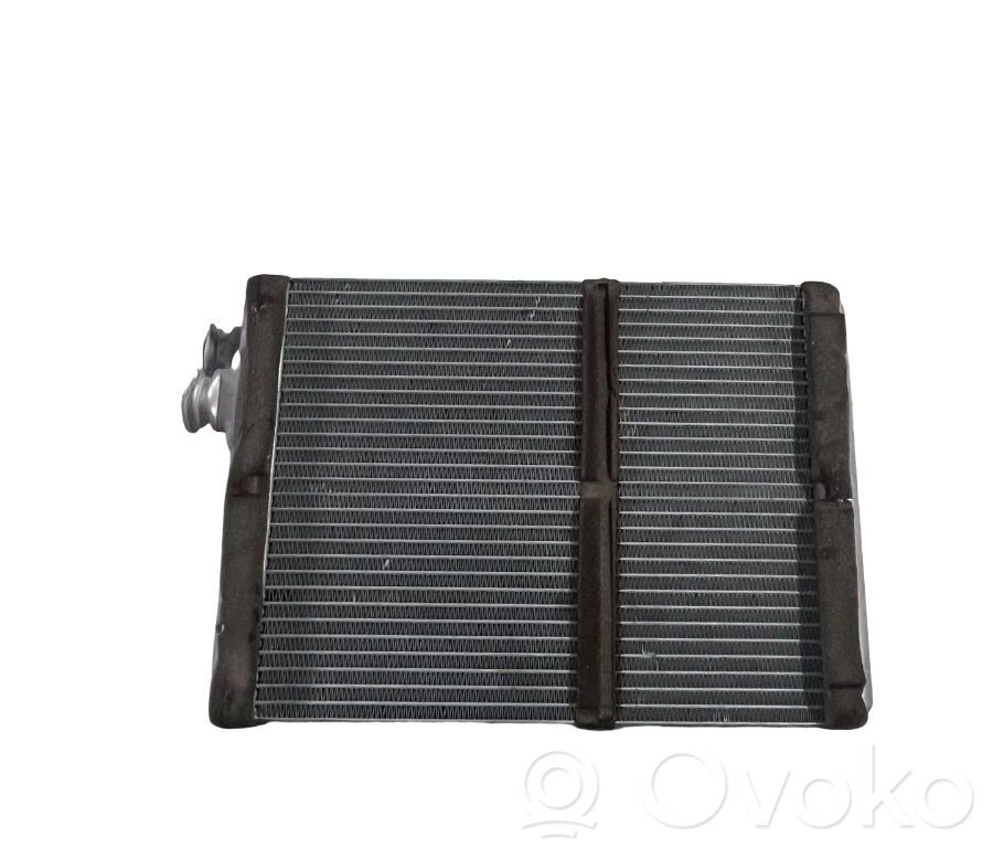 Audi A5 8T 8F Lämmityslaitteen kenno 