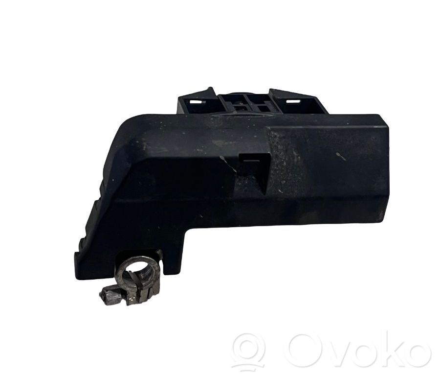 Câble de batterie positif   8J0915459
