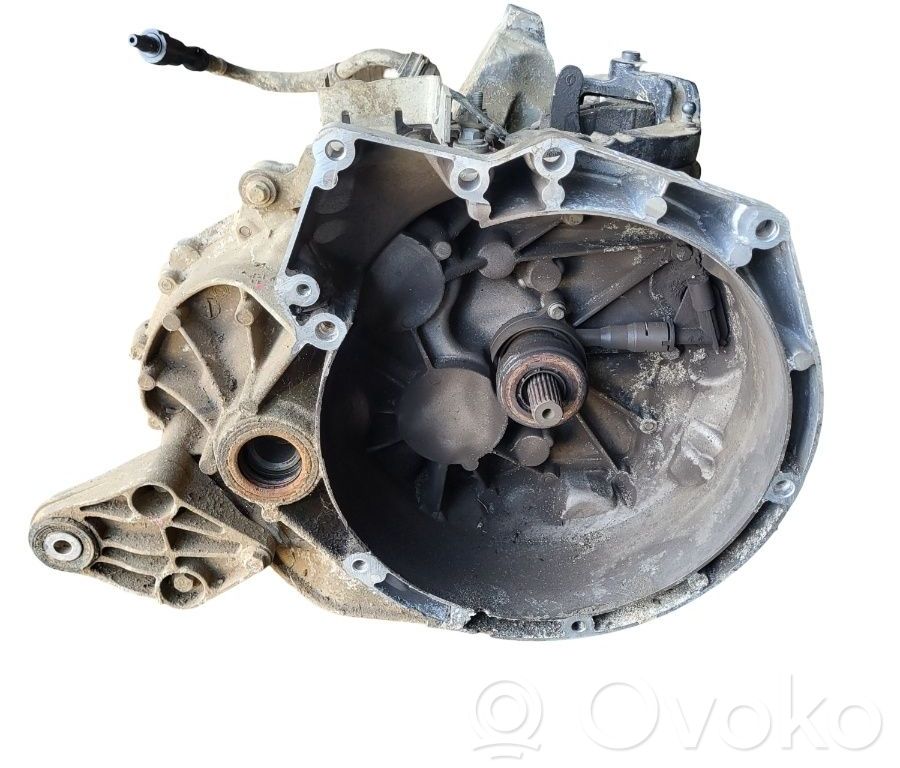 Manual 6 speed gearbox   AV6R7002KG