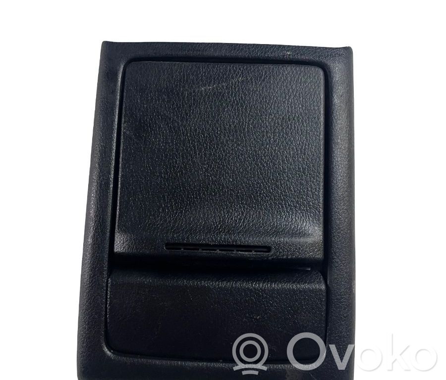 Subaru Legacy Armrest 