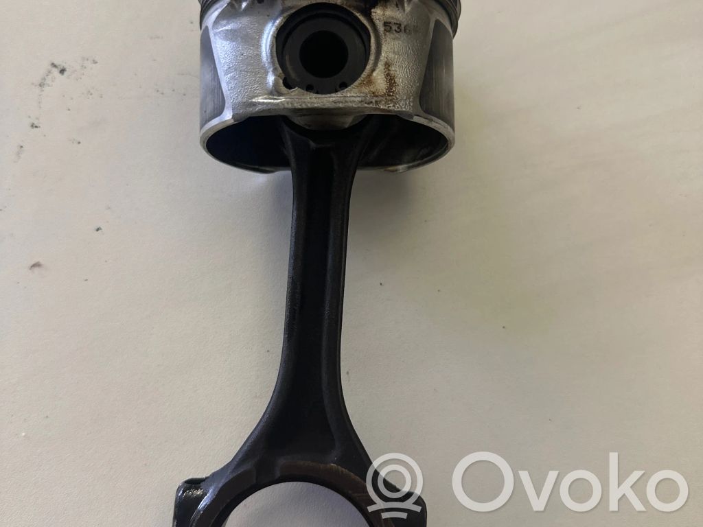 Piston with connecting rod   536F,DJ5FS
