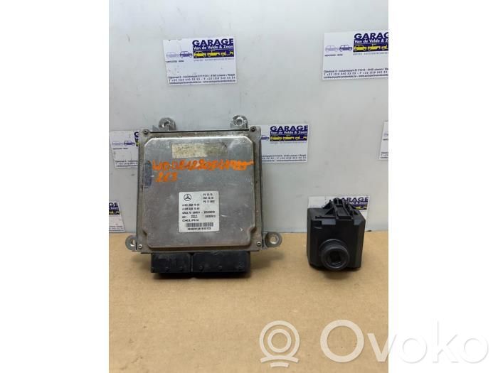Mercedes-Benz E W212 Komputer / Sterownik ECU i komplet kluczy 