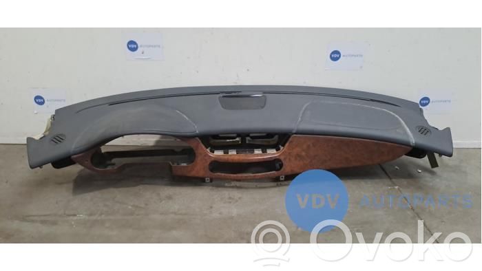 Mercedes-Benz CLS C219 Panel de instrumentos 