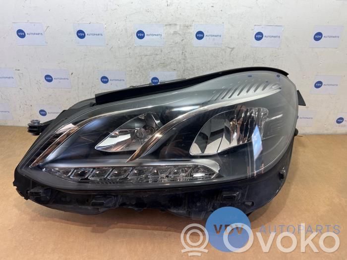 Mercedes-Benz E W212 Lampa przednia 