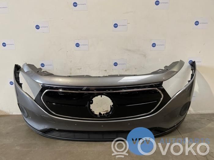 Mercedes-Benz EQA Parachoques delantero 
