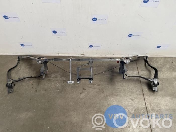 Mercedes-Benz E W212 Support de radiateur sur cadre face avant 