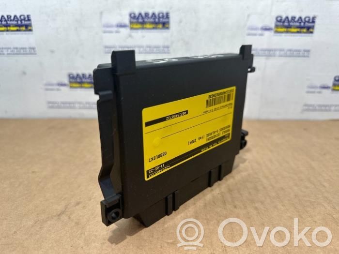 Mercedes-Benz S W140 Antenna control unit 