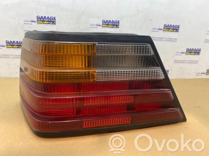 Mercedes-Benz E W124 Lampa tylna 