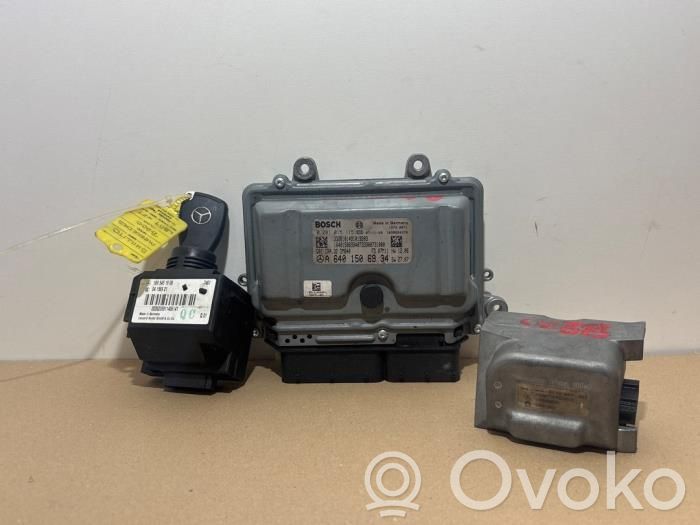 Mercedes-Benz B W245 Engine control unit/module 