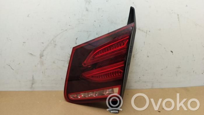Mercedes-Benz E C207 W207 Lampa tylna 