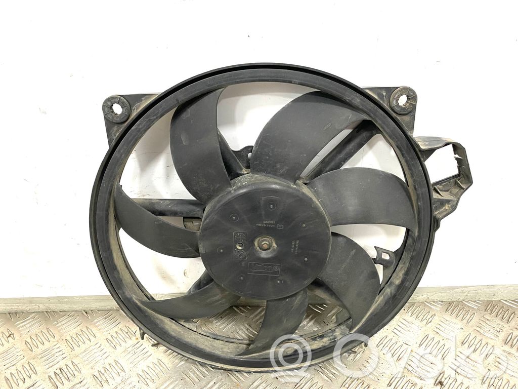 Renault Megane III Elektrolüfter 
