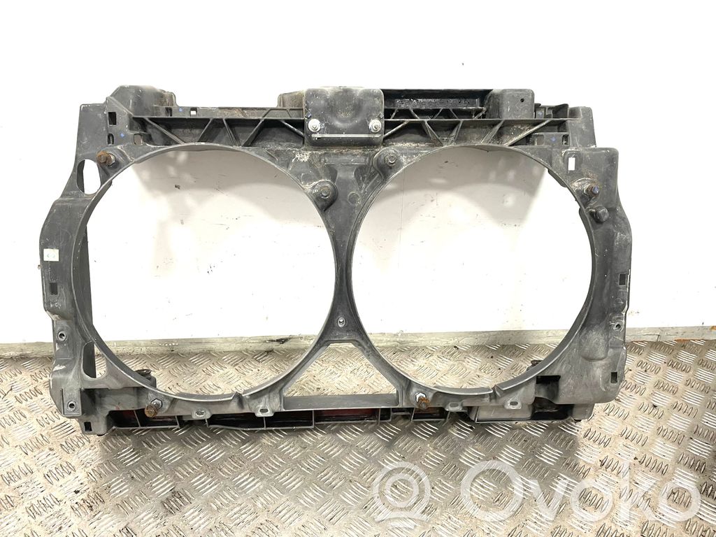 Citroen C6 Pas przedni 