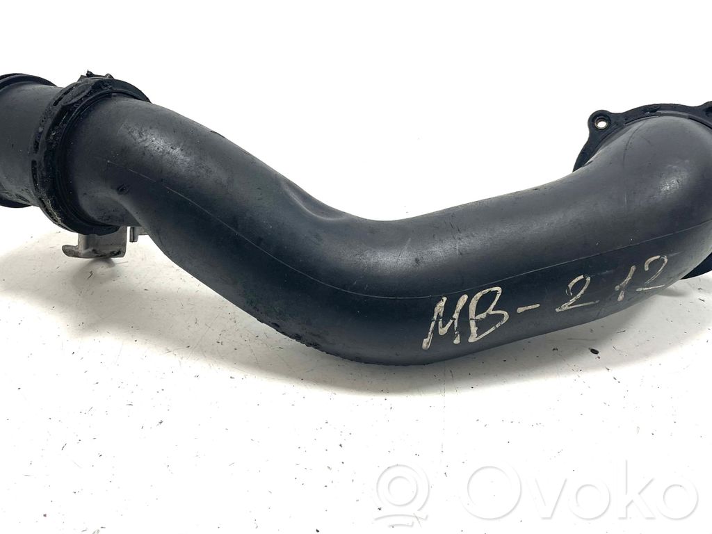 Mercedes-Benz E W212 Część rury dolotu powietrza 