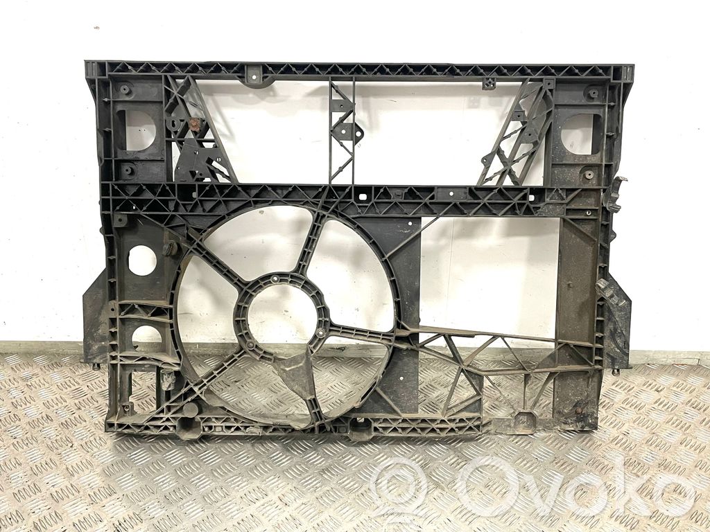 Opel Movano A Панель радиаторов 