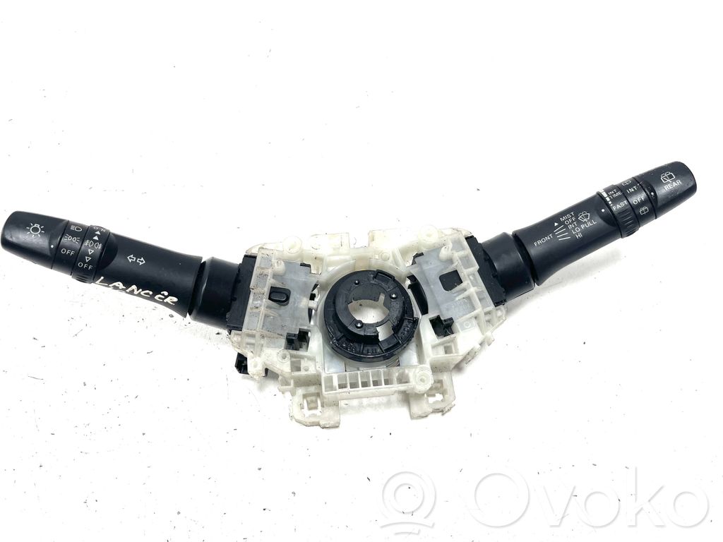 Mitsubishi Lancer X Bloc semnalizator și ștergător parbriz 