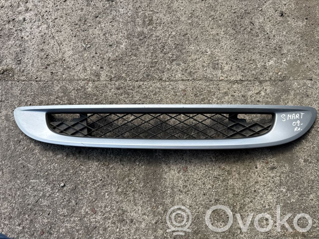 Smart ForTwo II Grilă inferioară bară față 