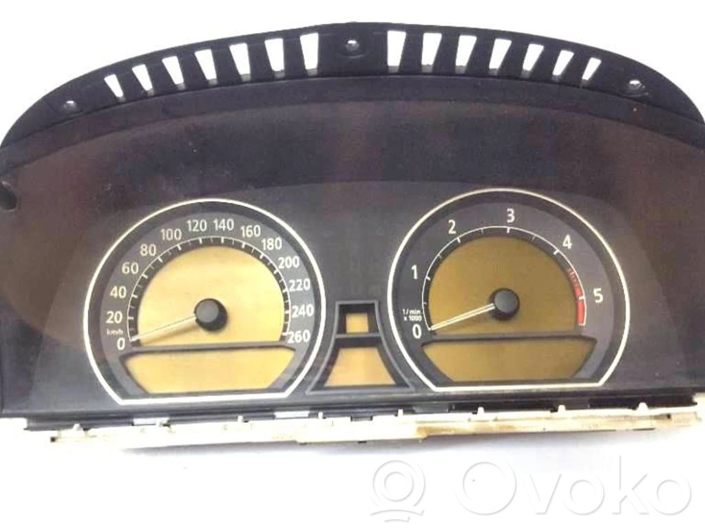 BMW 7 E65 E66 Nopeusmittari (mittaristo) 