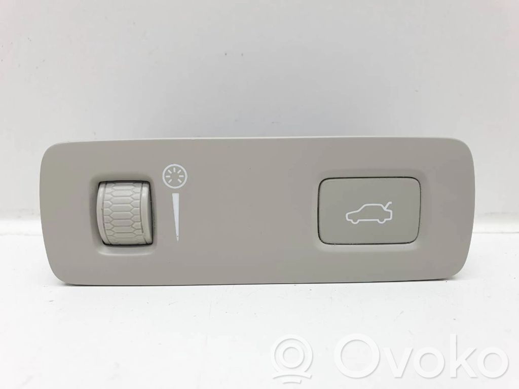 Volvo S90, V90 Tailgate/boot open switch button 