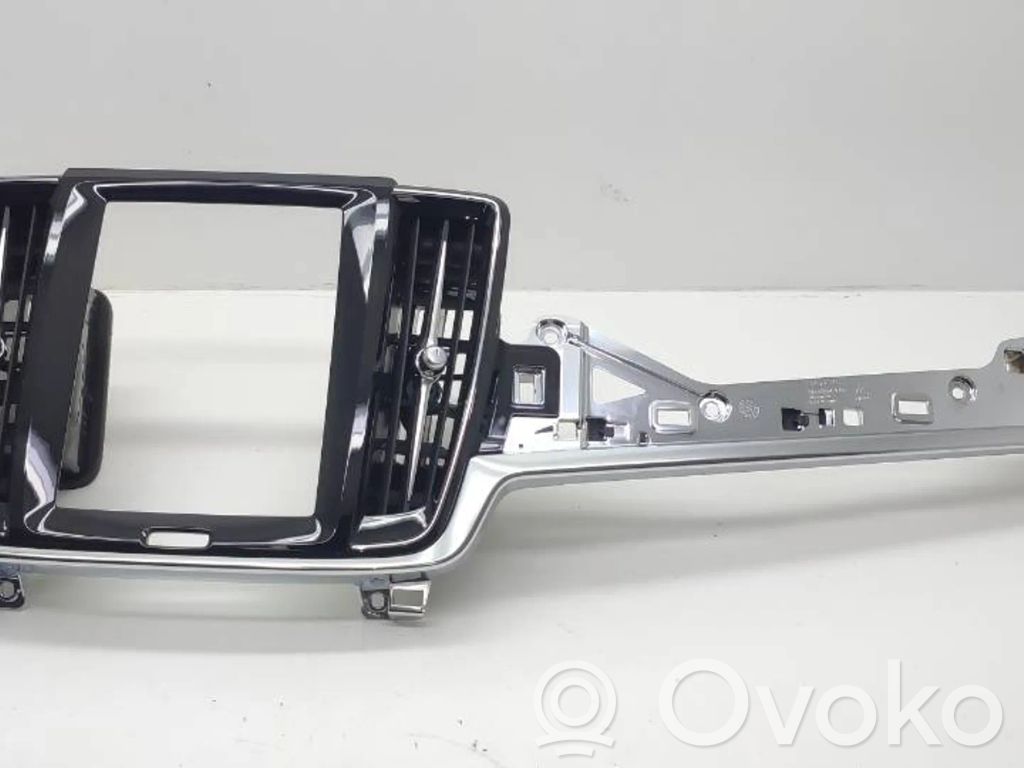 Volvo S90, V90 Dashboard air vent grill cover trim 