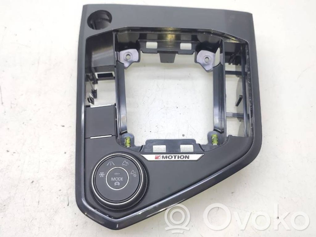 Volkswagen Tiguan Interruptor de control del ordenador de a bordo 