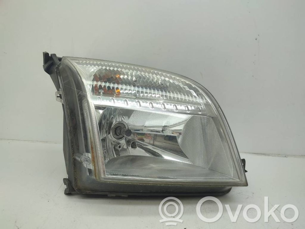 Ford Fusion Scheinwerfer 