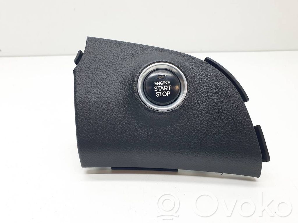 Hyundai i30 Engine start stop button switch 