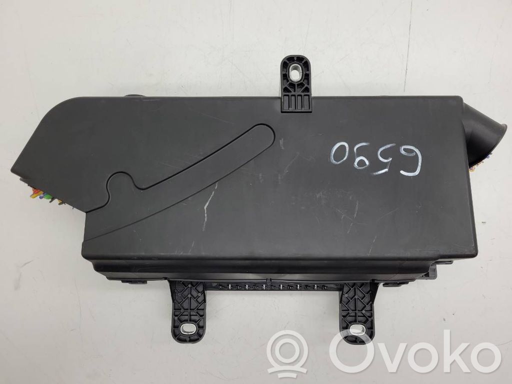 Jaguar F-Pace Juego de caja de fusibles 