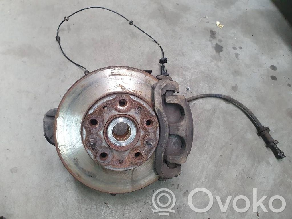 Opel Movano C Achsschenkel vorne 