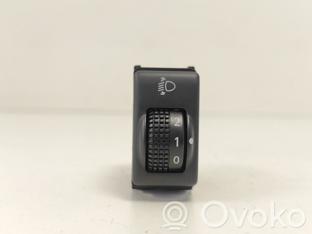 Nissan Micra C+C Headlight level height control switch 