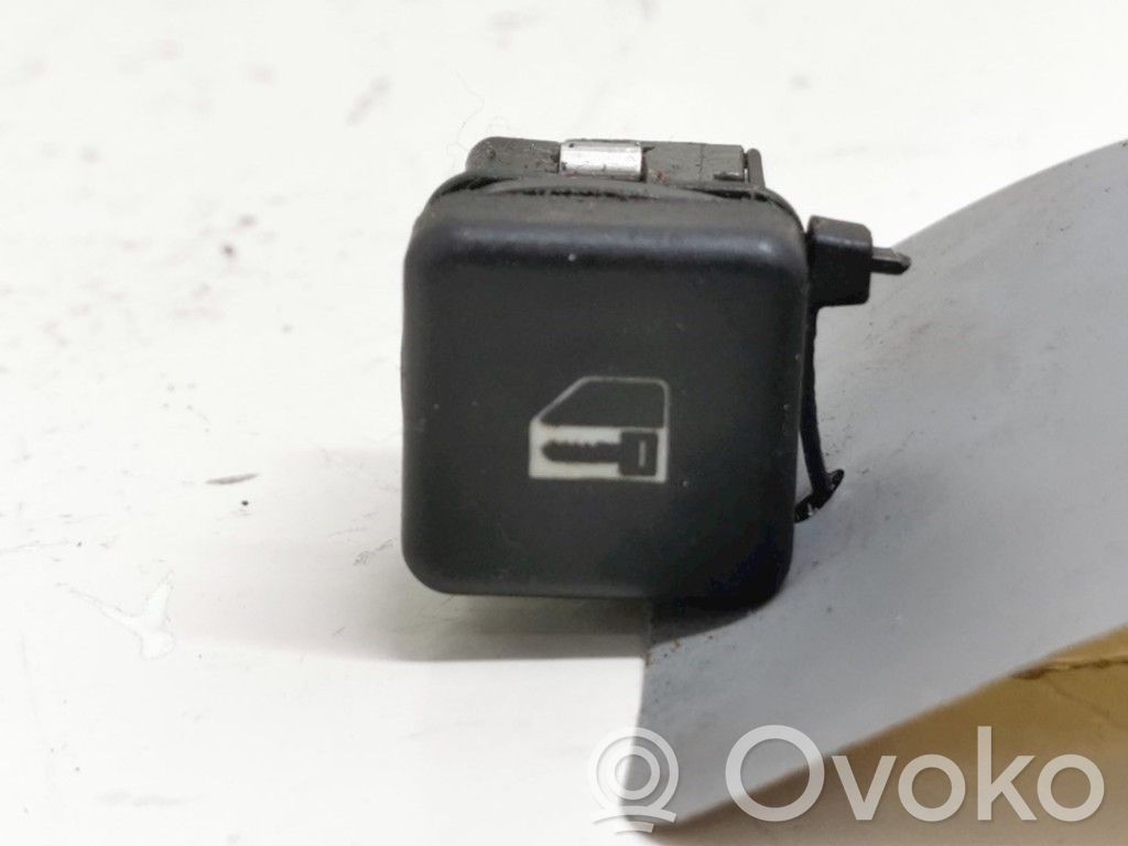 Central locking switch button