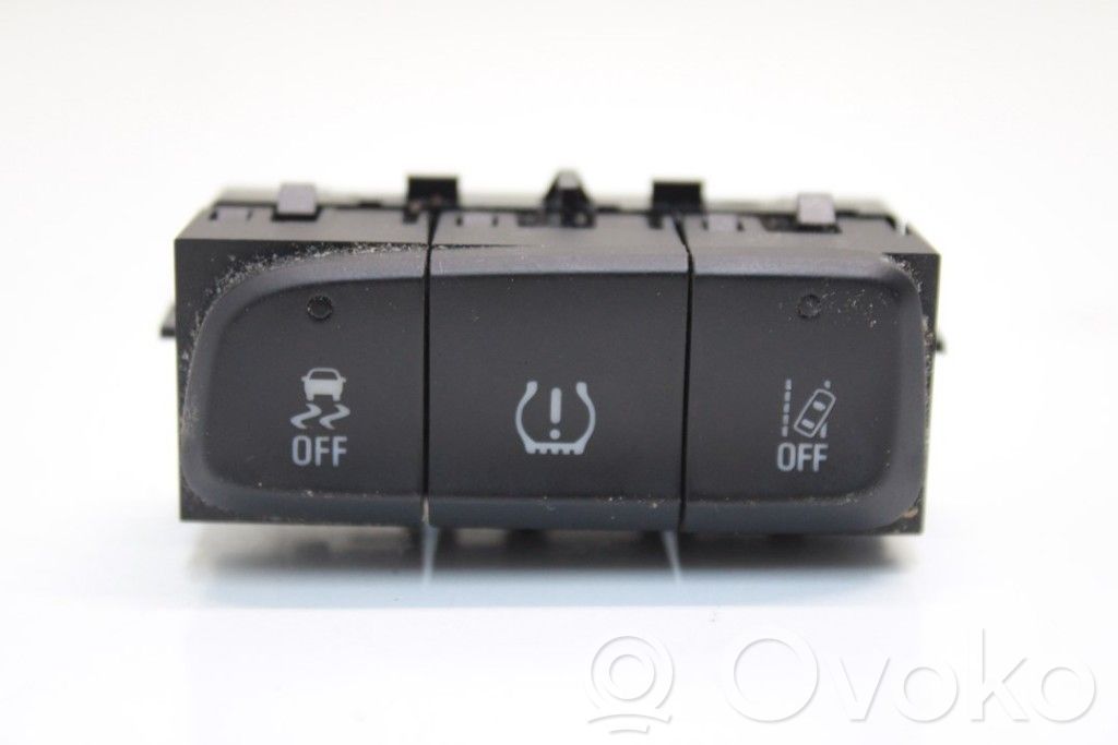 ESP (stability program) switch   035480101,YP00032777,035480101,39057457,YP00032777,YP000327YX