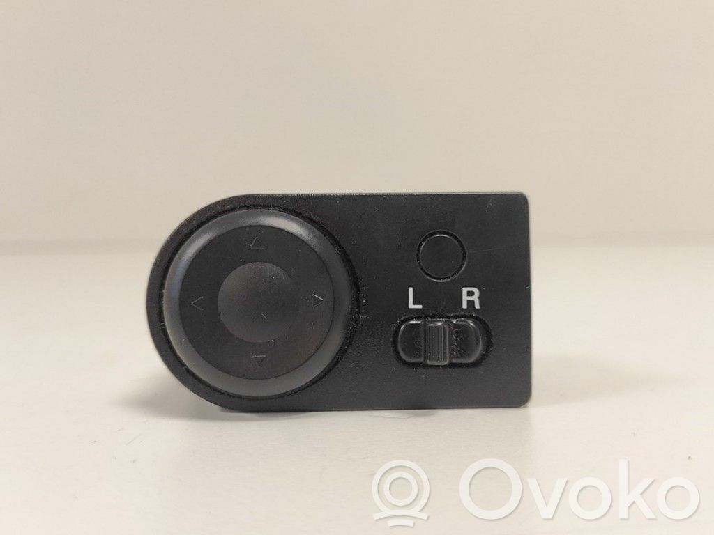 Wing mirror switch   96829575,96829575