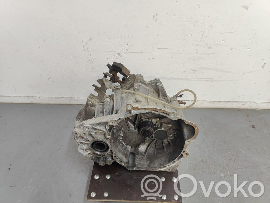 Opel Antara Manualna 5-biegowa skrzynia biegów 