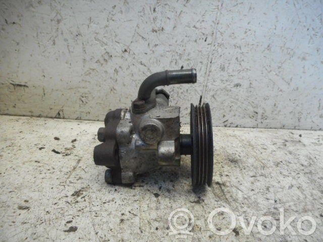 Hyundai Excel II Power steering pump 