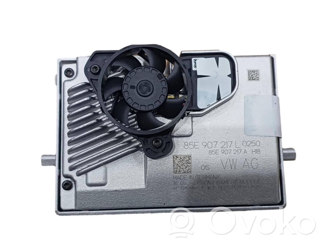 Windshield/windscreen camera   85E907217L