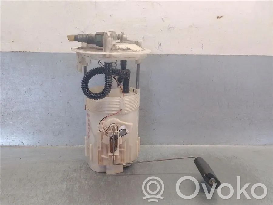 Renault Vel Satis Interruptor de apertura del depósito de combustible 