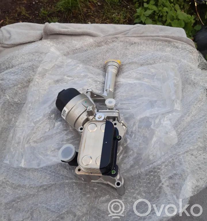 Opel Combo D Oil filter mounting bracket 