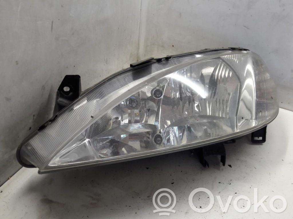 Renault Megane I Headlight/headlamp 
